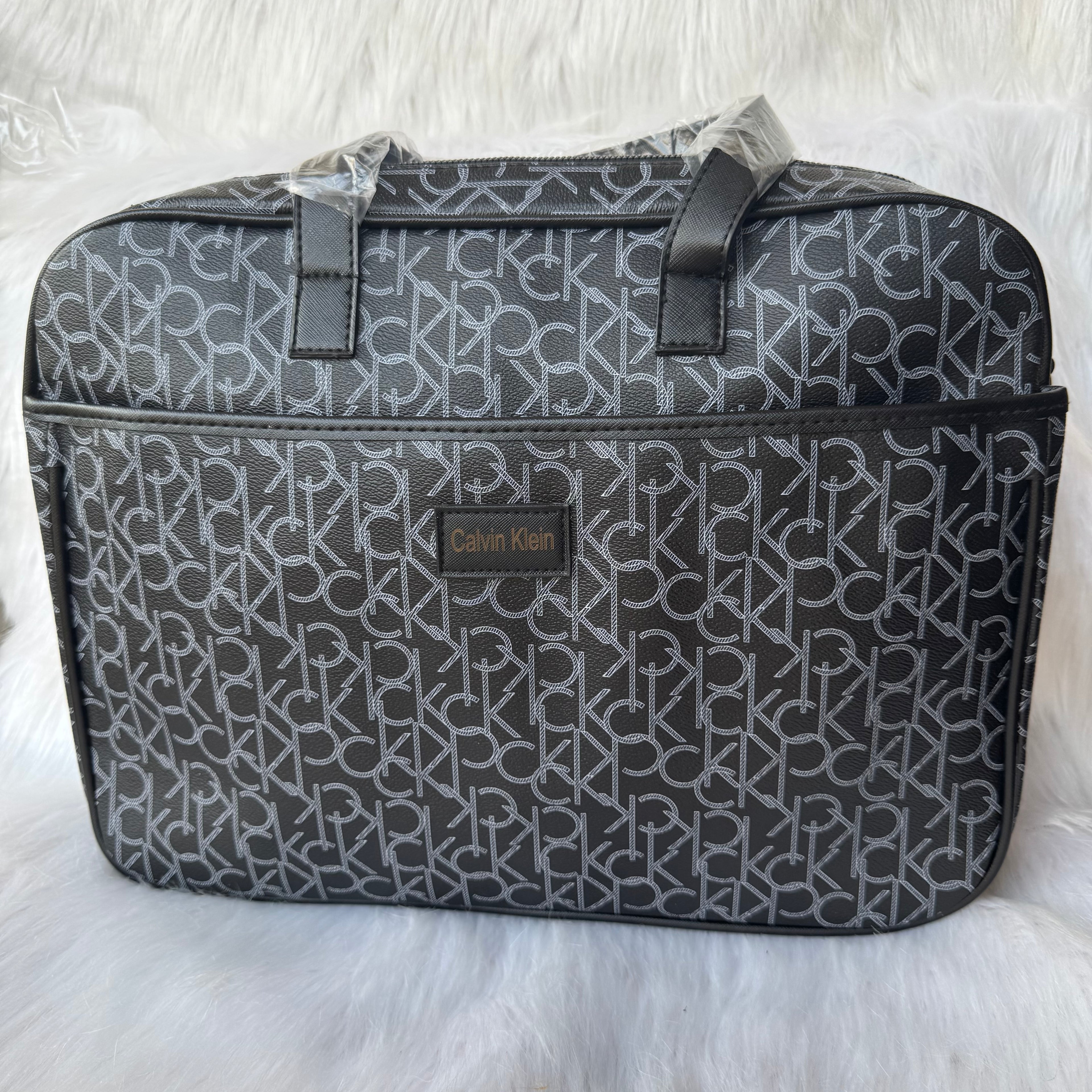 Calvin Klein Large Laptop Bag |Black|